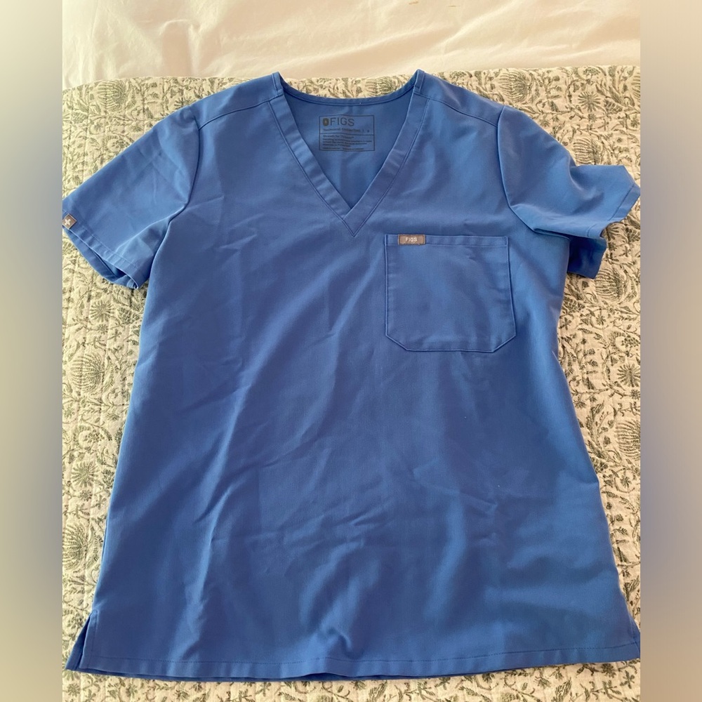 Figs Scrub Top
